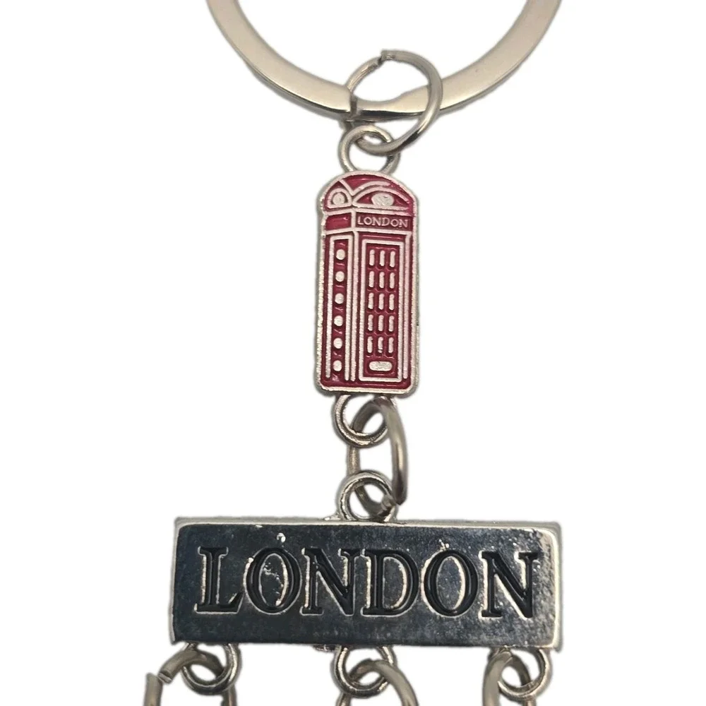 Vintage London Charms Key Chain Souvenir Key Ring A1-13